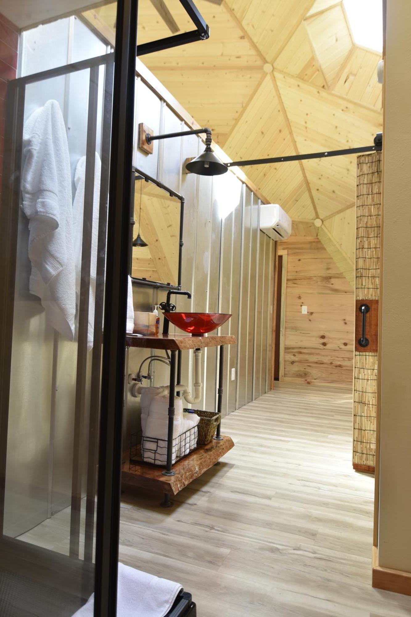 הוילה Topton Natahala Glamping Red Dome #23 מראה חיצוני תמונה